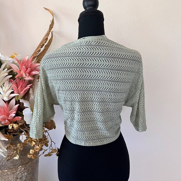 Connected Apparel Sage Green Cropped Cardigan Cover-Up M/L - Picture 2 of 5